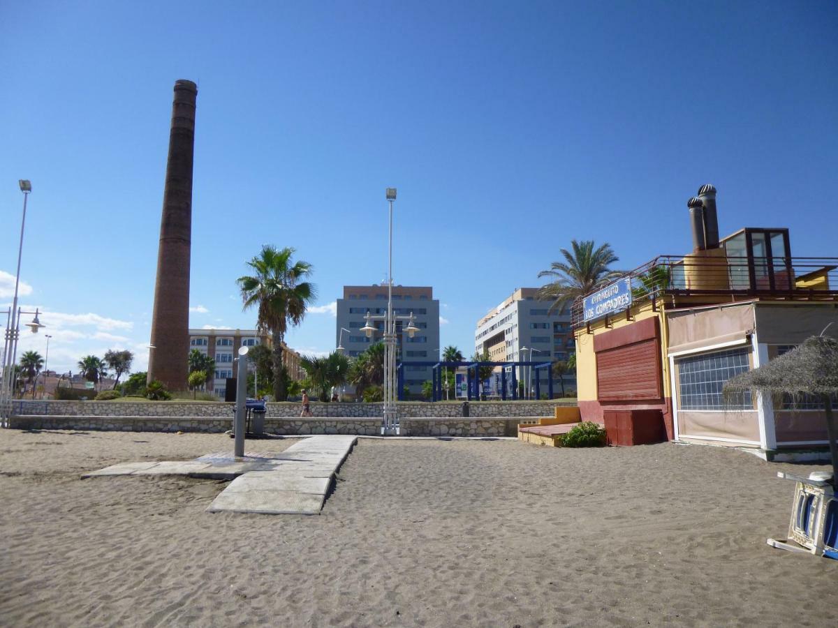 On The Beach! Frente Al Paseo Maritimo, Parking Y Piscina Málaga Exterior foto